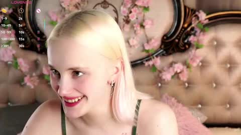 Snapshot of jonnienita chatting on April 8, 2026, 11:10 am Alice online show from April 8, 2026, 11:10 am