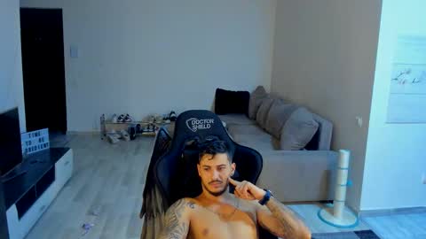 jonnyporn1 online show from November 20, 2025, 9:42 am