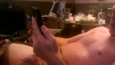 Snapshot of jonsat chatting on December 16, 2024, 1:42 am jonsat online show from December 16, 2024, 1:42 am