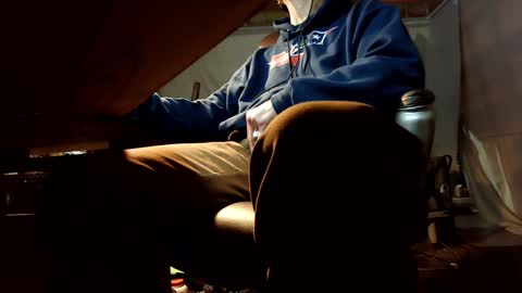 Snapshot of jontn_swift chatting on December 12, 2024, 5:42 am Jonathon Swift online show from December 12, 2024, 5:42 am