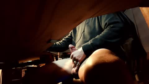 Snapshot of jontn_swift chatting on January 17, 2025, 5:53 am Jonathon Swift online show from January 17, 2025, 5:53 am