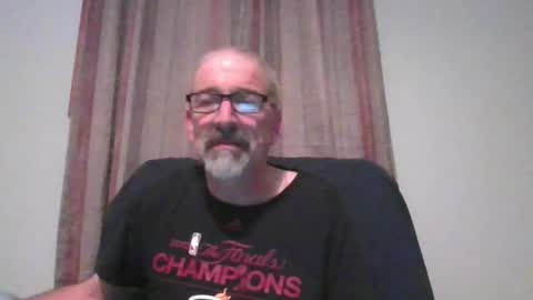 Snapshot of jony_five chatting on February 11, 2025, 2:14 am Jon online show from February 11, 2025, 2:14 am