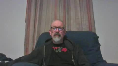 Snapshot of jony_five chatting on March 3, 2025, 6:04 am Jon online show from March 3, 2025, 6:04 am