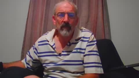 Snapshot of jony_five chatting on September 23, 2025, 12:02 am Jon online show from September 23, 2025, 12:02 am