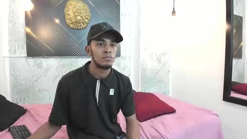 Snapshot of jordanandandrew chatting on March 5, 2025, 11:05 pm jordanandandrew online show from March 5, 2025, 11:05 pm