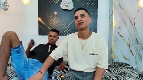 Snapshot of jordanandandrew chatting on September 10, 2025, 7:47 pm jordanandandrew online show from September 10, 2025, 7:47 pm