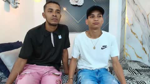 Snapshot of jordanandandrew chatting on September 19, 2025, 7:36 pm jordanandandrew online show from September 19, 2025, 7:36 pm