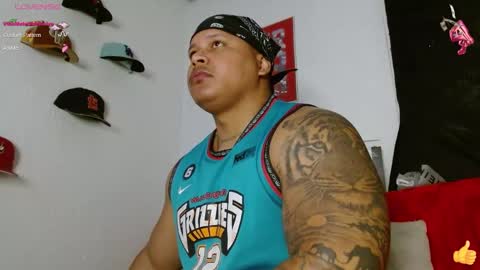 Snapshot of jordann_black_bigcock_ chatting on January 27, 2025, 10:06 pm online show from January 27, 2025, 10:06 pm