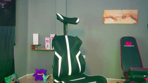 JordanRossie online show from March 3, 2026, 1:17 pm