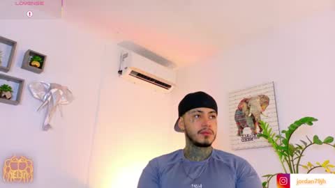 Snapshot of jordansmiith_ chatting on July 8, 2026, 10:25 pm Jordan Smith online show from July 8, 2026, 10:25 pm