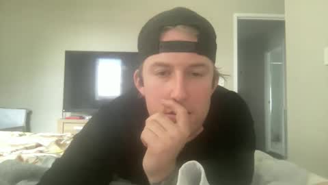 jorddiickzilla online show from June 9, 2026, 2:56 am
