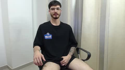 Snapshot of joseh0se chatting on February 3, 2026, 6:40 am alejandro online show from February 3, 2026, 6:40 am