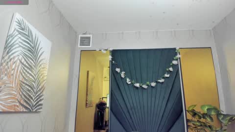 Snapshot of joselyn_sexy_ chatting on February 5, 2025, 11:02 am Katalina online show from February 5, 2025, 11:02 am