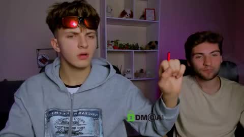 Snapshot of joseph_bear_ chatting on October 4, 2025, 7:01 pm joseph_bear_ online show from October 4, 2025, 7:01 pm