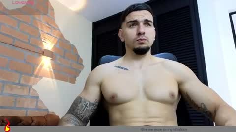 josh_miller01 online show from July 19, 2026, 1:26 pm