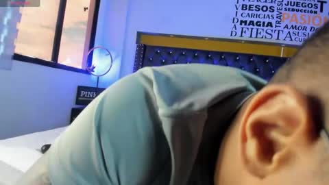joshmiller___ online show from May 21, 2026, 7:10 pm