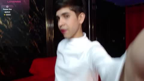 Snapshot of joshua_saenz_ chatting on May 27, 2026, 2:19 am joshua_saenz_ online show from May 27, 2026, 2:19 am