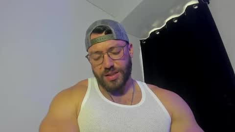 Snapshot of joshualyon chatting on October 9, 2025, 5:55 pm Joshua The Lion online show from October 9, 2025, 5:55 pm