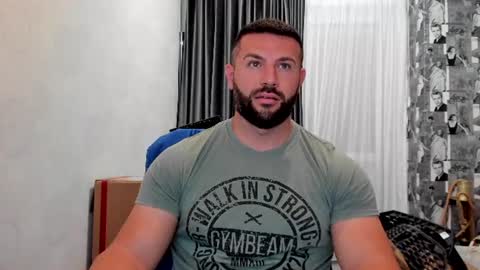joshuamuscle69 online show from June 11, 2026, 7:28 am