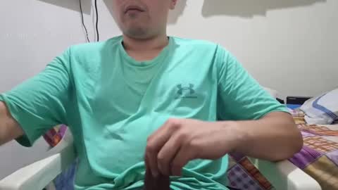 Snapshot of josq121 chatting on February 26, 2025, 7:09 am josq121 online show from February 26, 2025, 7:09 am