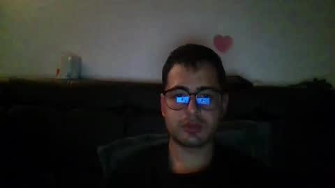 josux8 online show from March 17, 2026, 4:50 am