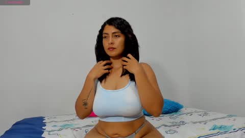 Snapshot of joyaoscura55 chatting on November 4, 2025, 11:04 pm sofiaparker8 online show from November 4, 2025, 11:04 pm