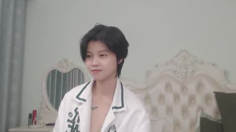 joycekay online show from September 21, 2025, 6:42 pm