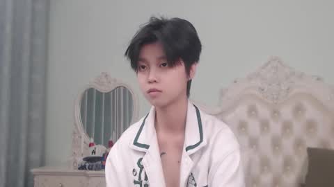 joycekay online show from October 7, 2025, 1:19 pm