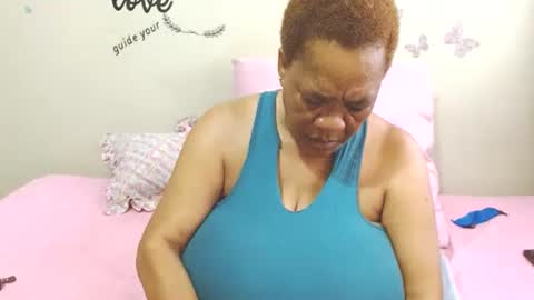 Snapshot of joycemando chatting on February 13, 2025, 8:06 am DairyQueen online show from February 13, 2025, 8:06 am