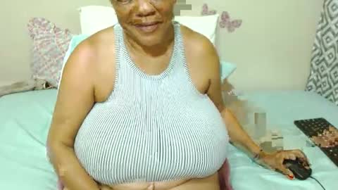 Snapshot of joycemando chatting on March 4, 2025, 5:34 pm DairyQueen online show from March 4, 2025, 5:34 pm