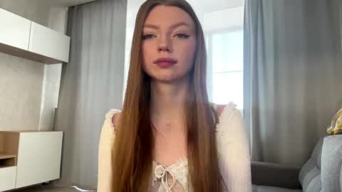 Snapshot of joyegeesey chatting on May 1, 2026, 8:52 am Bella online show from May 1, 2026, 8:52 am