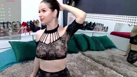 joyfullrosse online show from February 9, 2026, 6:06 am