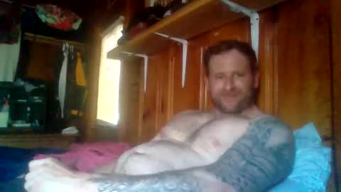 Snapshot of jplem chatting on April 7, 2026, 7:03 pm KingDingaLing34 online show from April 7, 2026, 7:03 pm