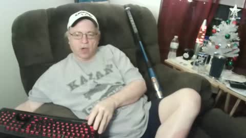 jpmel99 online show from December 24, 2024, 6:22 am