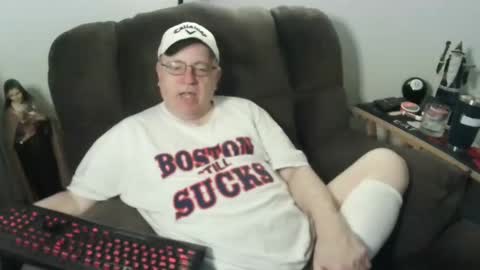 jpmel99 online show from October 26, 2025, 12:49 am