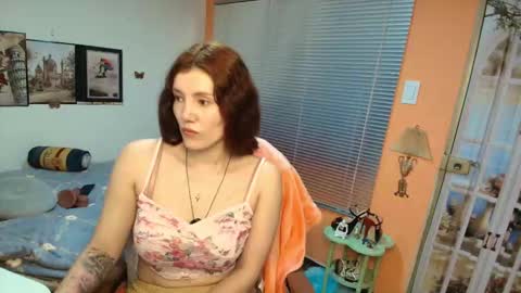 Snapshot of jrcami chatting on October 11, 2025, 2:15 pm Camila Buitrago online show from October 11, 2025, 2:15 pm