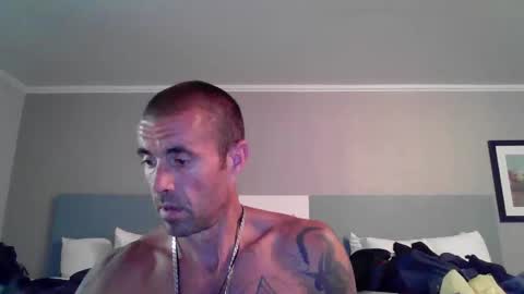 jrizzle1111 online show from April 23, 2026, 1:07 am