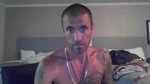 jrizzle1111 online show from April 24, 2026, 12:57 am