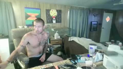 jrizzle1111 online show from April 27, 2026, 11:52 am