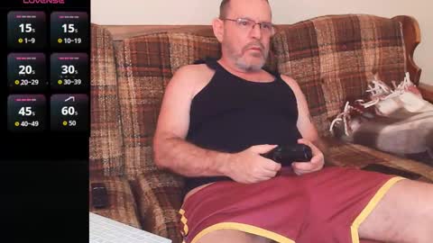 Snapshot of jrnps chatting on November 3, 2025, 7:31 am DaddyChat online show from November 3, 2025, 7:31 am