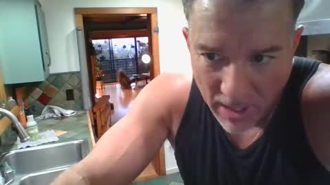 Snapshot of jroge21 chatting on January 25, 2025, 1:10 am jroge21 online show from January 25, 2025, 1:10 am