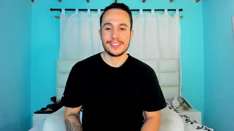 Juan online show from November 11, 2025, 9:48 pm