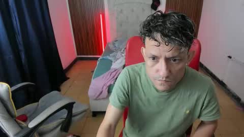 juan_and_luke online show from April 6, 2026, 11:55 am