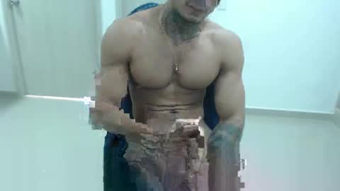 juan_gomez_1 online show from December 11, 2024, 1:49 pm