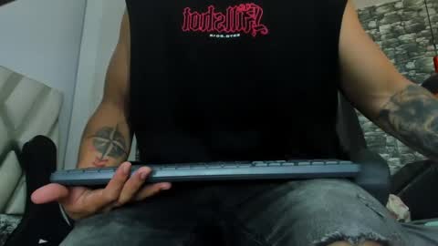 Snapshot of juan_jsmith chatting on March 2, 2025, 1:27 pm juan_jsmith online show from March 2, 2025, 1:27 pm