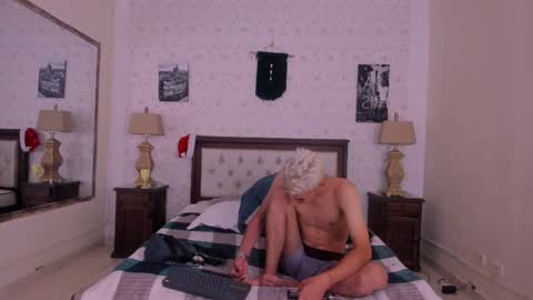 Snapshot of juan_lovers chatting on December 6, 2024, 6:50 pm J U A N L O V E R S online show from December 6, 2024, 6:50 pm