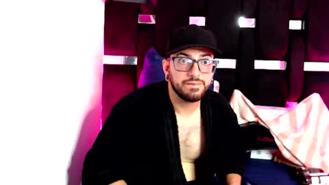 Snapshot of juanchis080 chatting on March 6, 2026, 3:03 am Andres online show from March 6, 2026, 3:03 am