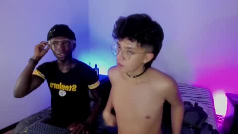 Snapshot of juandaaa__ chatting on February 21, 2025, 1:22 am juandaaa__ online show from February 21, 2025, 1:22 am