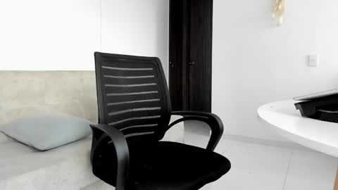 Juan Diego Uribe online show from September 10, 2025, 11:10 am