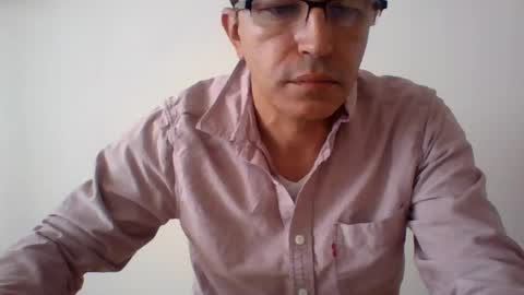 juanearth1 online show from July 14, 2026, 2:12 pm